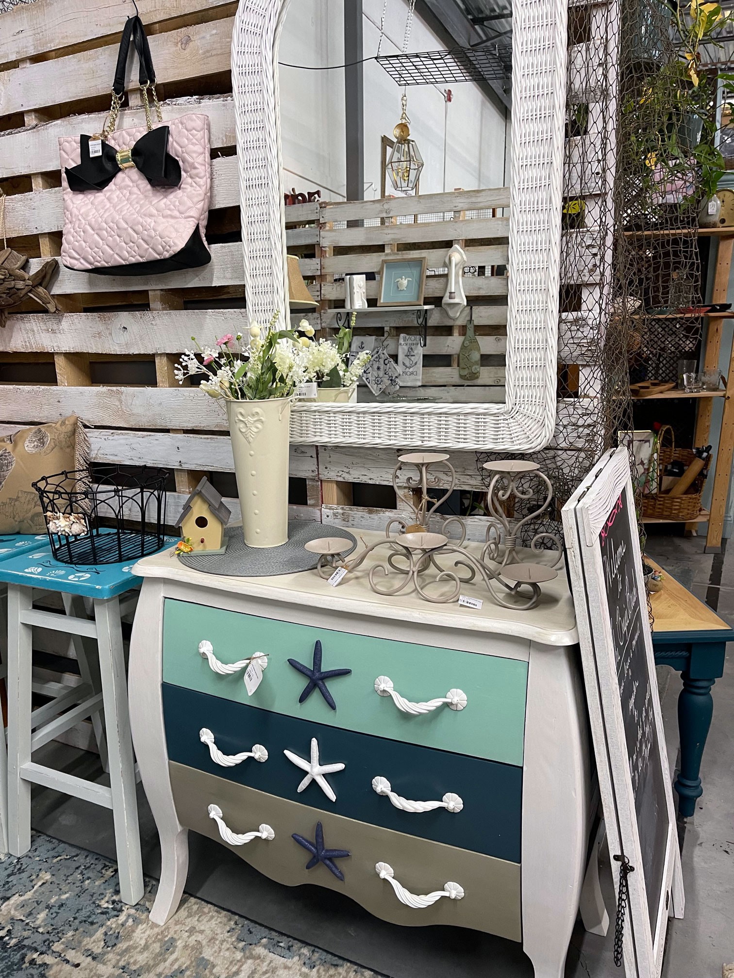 Starfish Night Stand